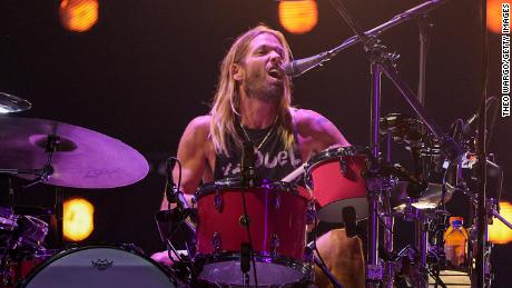 Taylor Hawkins wurde bei den Grammys in einer Video-Hommage geehrt